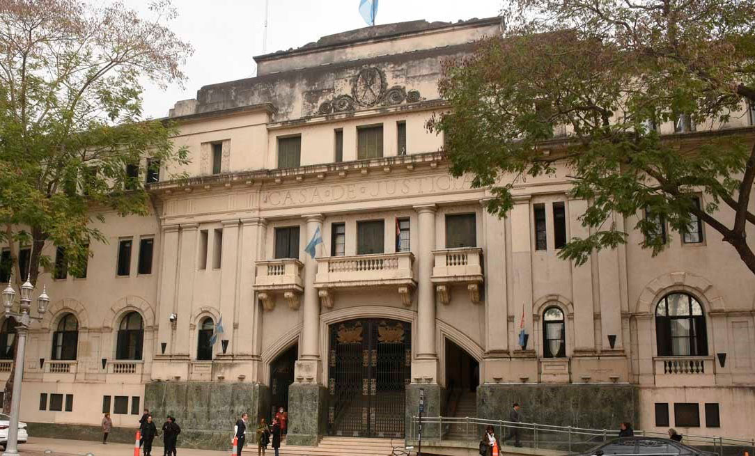 Condenan a 7 años de prisión a un hombre por balear en la cabeza a una mujer