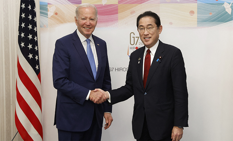 Biden llega a Japón para la reunión del G7 centrada en la rivalidad con Rusia y China