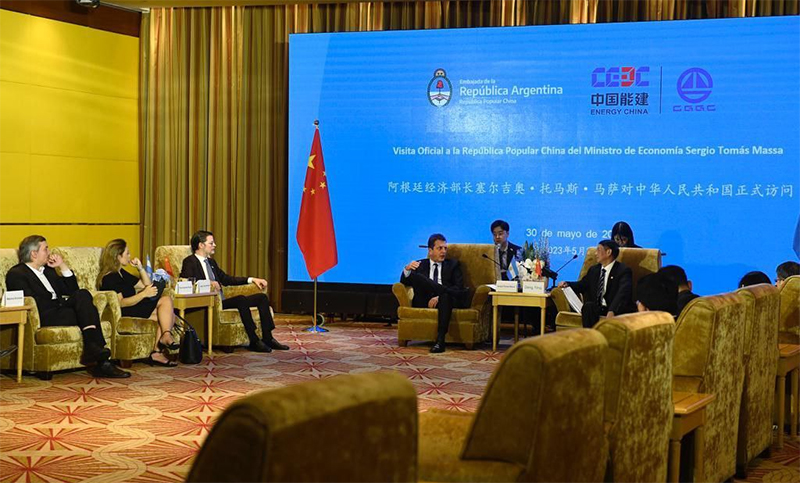 La delegación argentina inició su segunda jornada en Shanghái: el litio y Huawei en el centro de la agenda