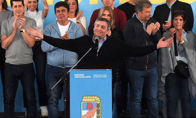 Máximo Kirchner: «Hay que ocuparse de la gente»