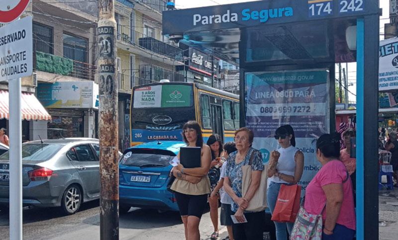 Transporte en Rosario: instalarán 50 “paradas seguras” con cámaras y botones antipánico