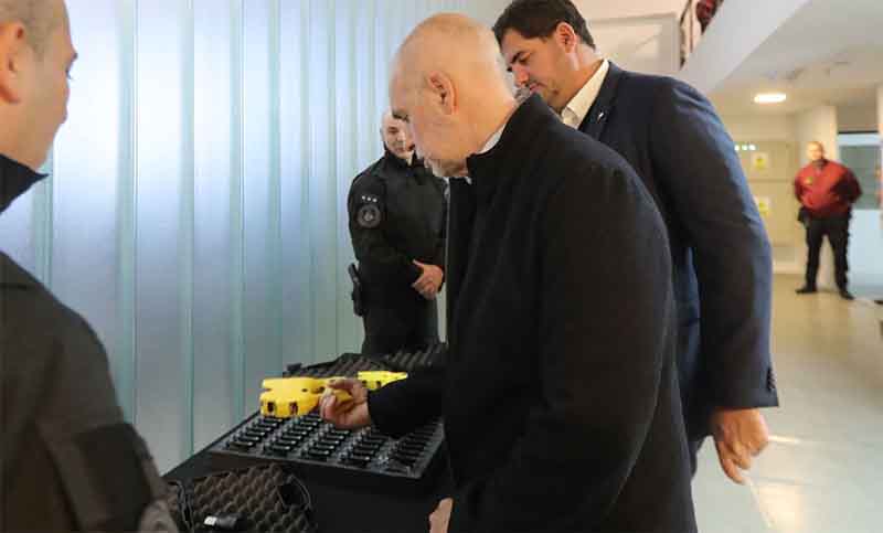 Larreta dice que las Taser «salvan vidas» y propone extender su uso a todo el país