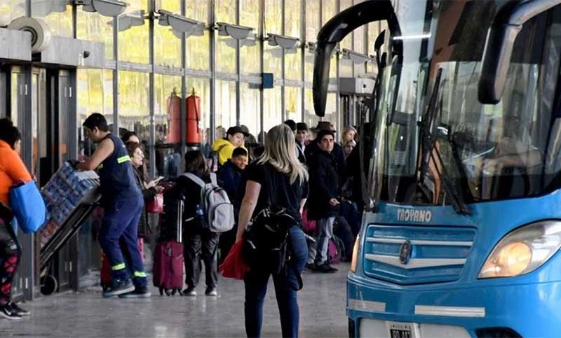 Fin de semana largo: gran movimiento de turistas hacia distintos puntos del país