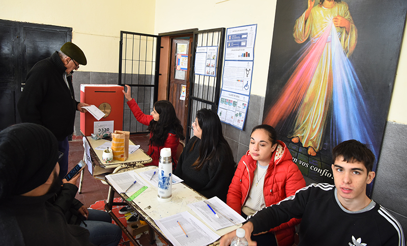 Con una gran concurrencia, más del 80% del padrón votó en Tucumán