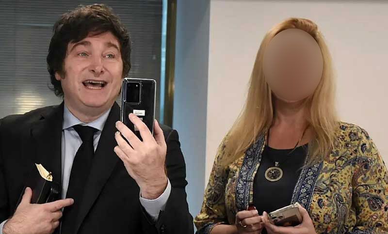 Detrás de un pequeño hombre hay una mujer/jefe y se llama Karina