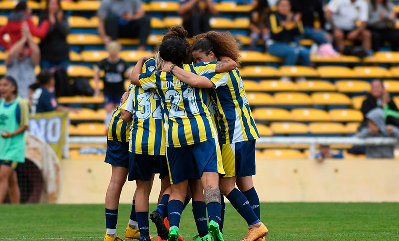 Torneo YPF: Central se lo dio vuelta a Banfield en el final y sigue prendido arriba