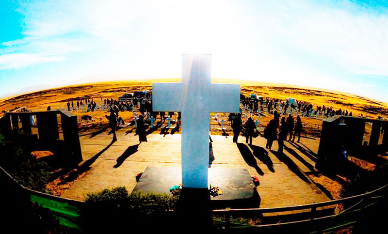 Identificaron a otro héroe de Malvinas en el cementerio de Darwin