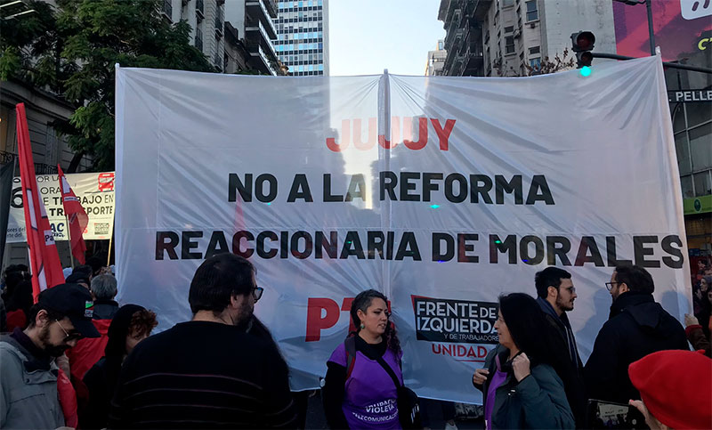 Organizaciones concentraron en el Obelisco para rechazar limitaciones a la protesta social en Salta y Jujuy