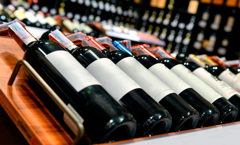 AFIP desarticuló maniobras de evasión en la comercialización de vino a Brasil