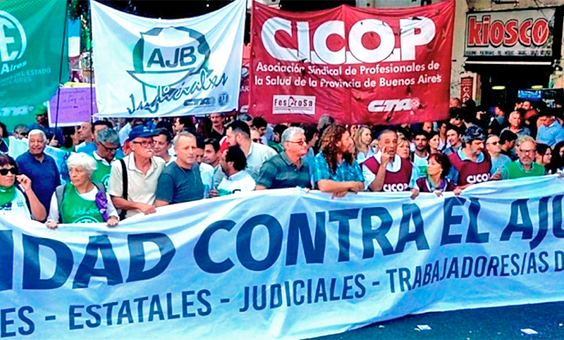 El Gobierno de Buenos Aires les ofreció a los judiciales y a los médicos una suba salarial del 45 %