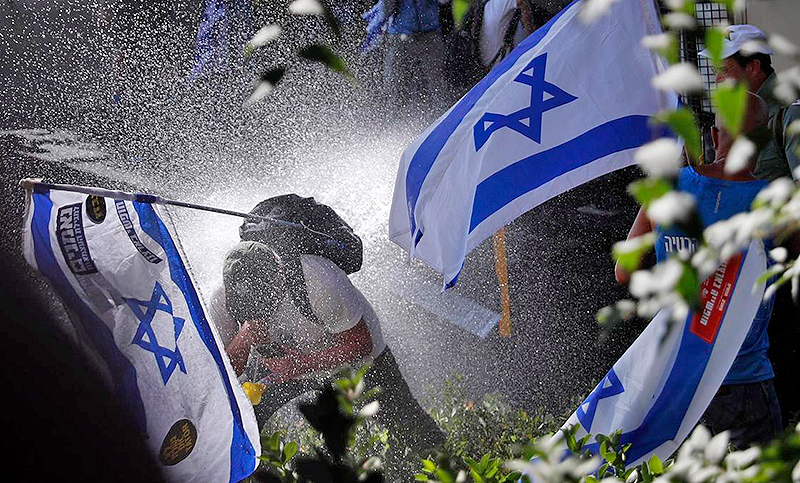 Miles de israelíes volvieron a tomar las calles en protesta por la reforma judicial
