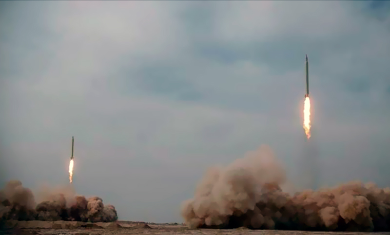 Corea del Norte dispara dos misiles balísticos, según Japón