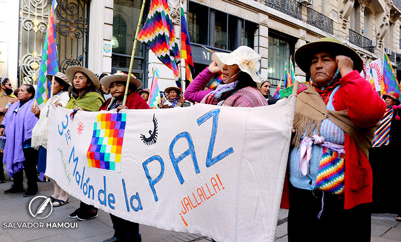 Multitudinaria marcha en Rosario del Tercer malón de la paz para visibilizar la lucha de los derechos indígenas