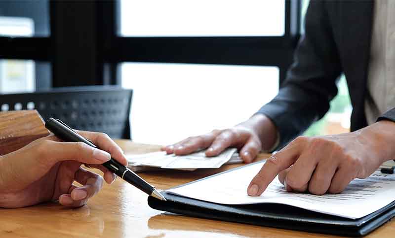 Contratos de consumo y cláusulas abusivas: ¿qué debemos tener en cuenta?