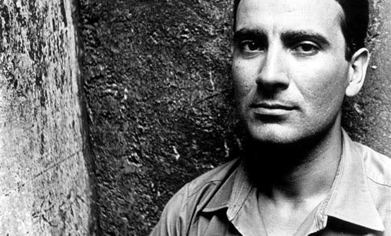Un 22 de julio de 1990 moría Manuel Puig, el escritor argentino profeta fuera de su tierra