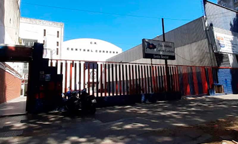 Charla de fútbol para niños y jóvenes, en Central Córdoba