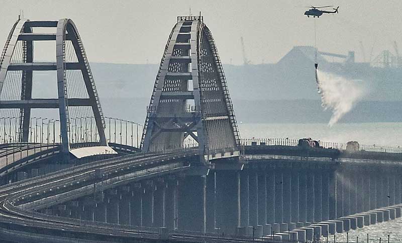 Ucrania atacó el puente de Crimea: no hubo daños ni víctimas fatales