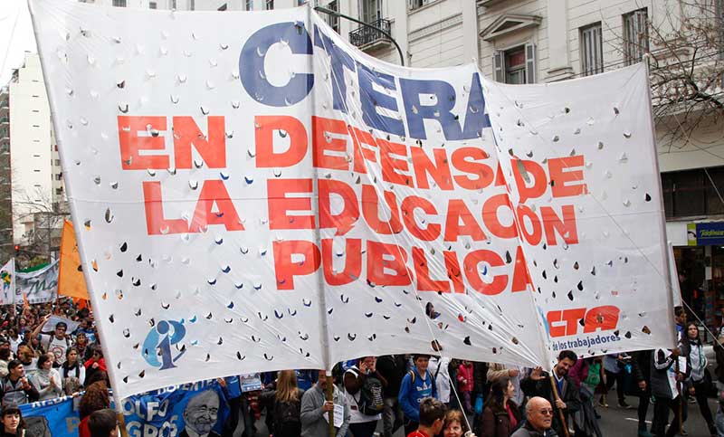 Ctera solicitó la «urgente convocatoria» a la paritaria nacional docente