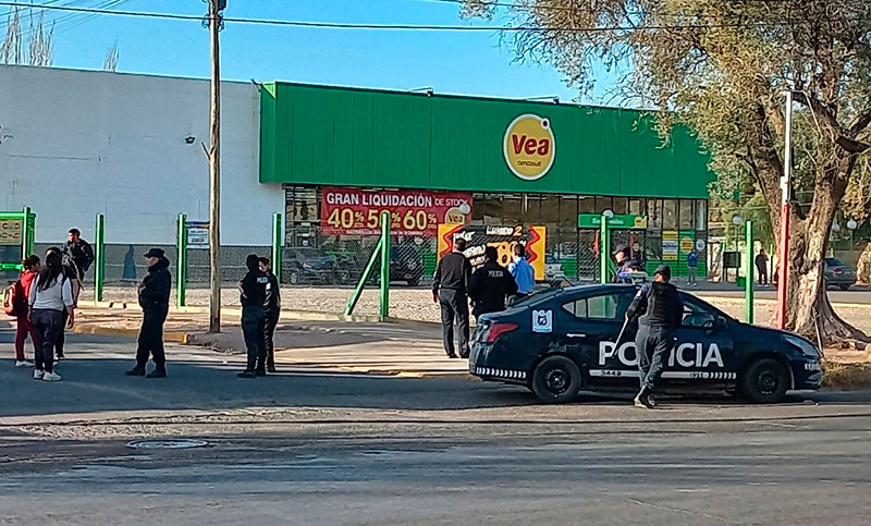 Detenidos por intentar organizar saqueos en Mendoza a través de WhatsApp