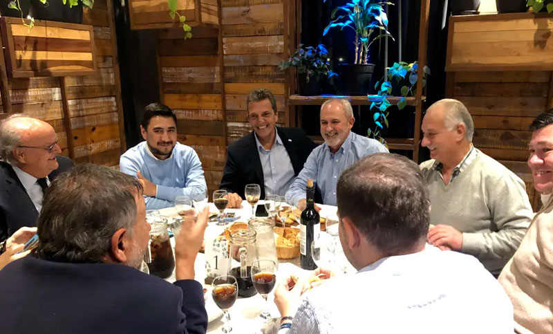 Recta final de campaña: Massa visita Córdoba con una nutrida agenda de actividades