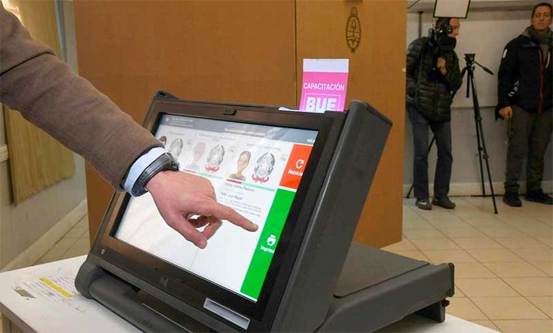Sólo boleta papel: la Ciudad de Buenos Aires no usará voto electrónico en las elecciones de octubre