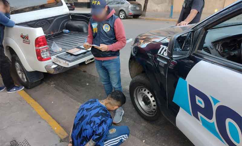 Pichincha: detienen a «delivery» de droga vinculado a la banda del «Viejo» Cantero