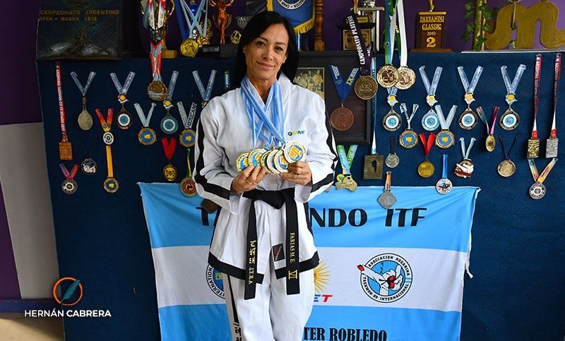 La taekwondista María Eugenia Farías arrasó en el Mundial: una historia de esfuerzo y constancia