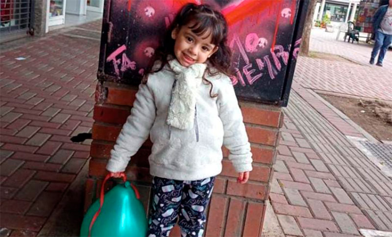 Buscan desesperadamente a una nena de 3 años desaparecida desde el sábado