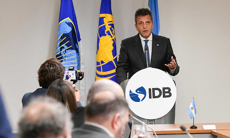 Massa advirtió que en Estados Unidos están “preocupados” por las promesas de dolarización