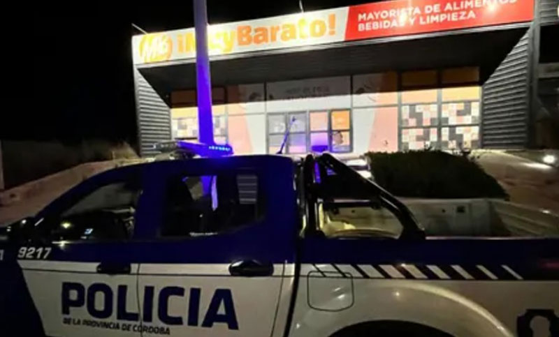 Más de quince detenidos por intentos de saqueos en Río Cuarto