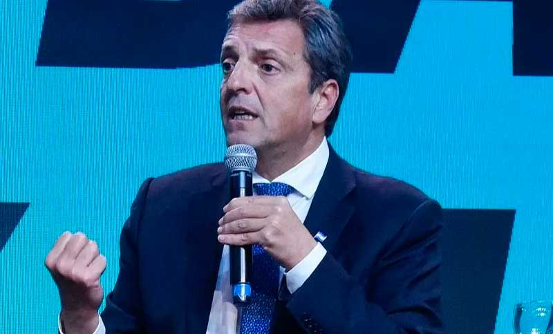 Massa enfatizó que el país «termina de navegar una tormenta sin cierres de empresas ni pérdidas de puestos de trabajo»