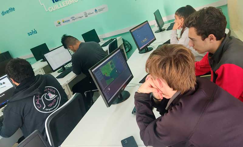 Polo Tecnológico de Rosario busca acercar al desarrollo de videojuegos a niños y jóvenes