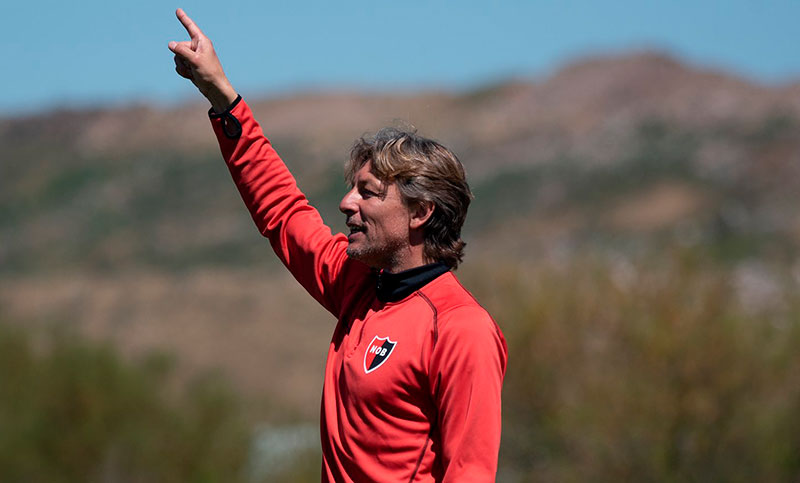 Heinze: «El clásico va a ser un partido muy disputado, con muchos duelos individuales»