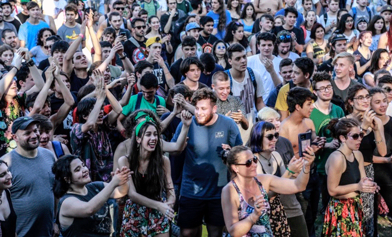 Llega la primavera a Rosario con el Festival de bandas y una jornada Fandom K- Pop