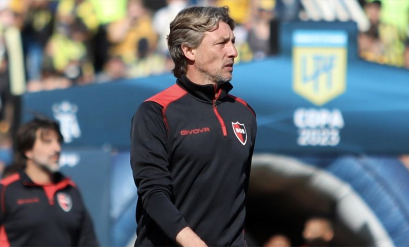 Heinze: «No pasa por un tema de fuerzas, yo estoy para ayudar a Newell’s»