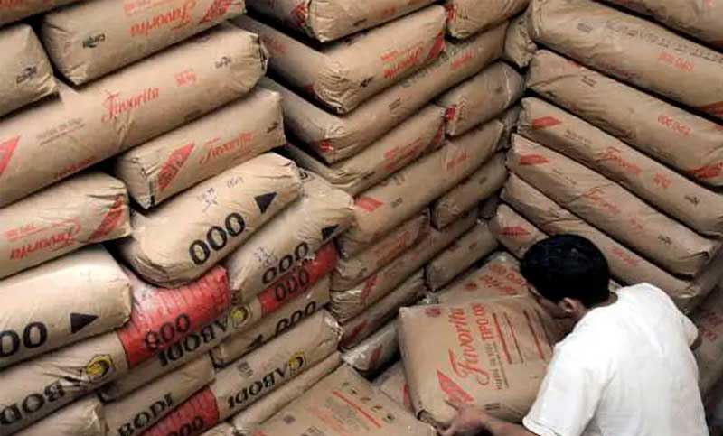El gobierno aumentó 5% los precios de referencia de la harina