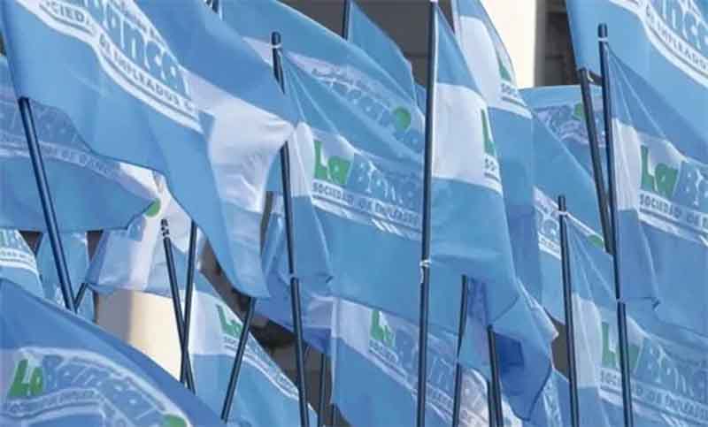 La Bancaria y cámaras acordaron paritaria del 75% y un salario inicial para agosto de $420.000