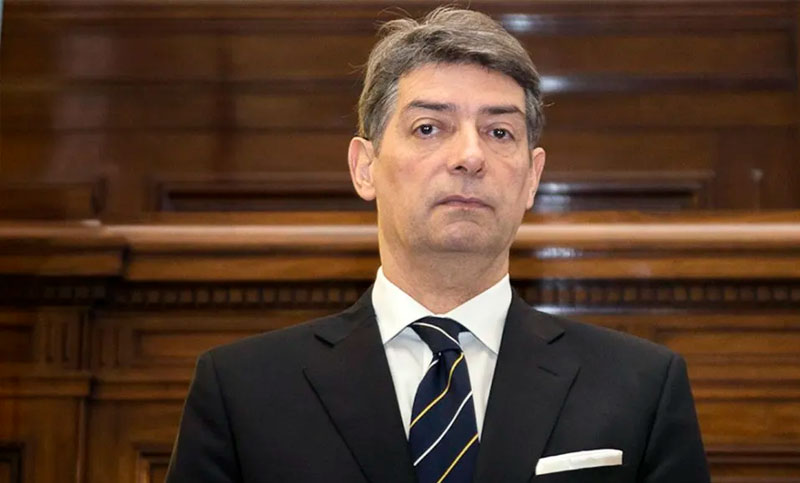 El Presidente de la Corte advirtió que la dolarización propuesta por Milei es «inconstitucional» si elimina el peso