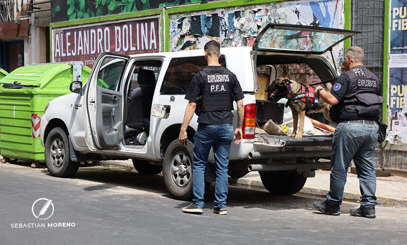 Detuvieron a conductor de supuesto “coche bomba”: denuncian que lo “acusan por ser islámico”