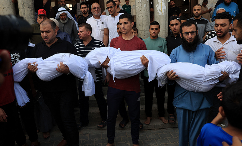 Más de mil muertos y cientos de rehenes en el segundo día de guerra en Gaza