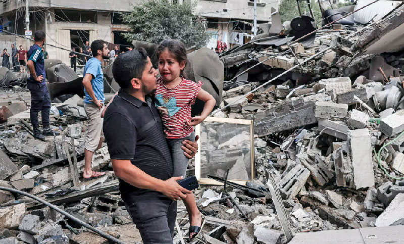 Ataques aéreos israelíes dejan 493 palestinos muertos y 2.751 heridos en Franja de Gaza