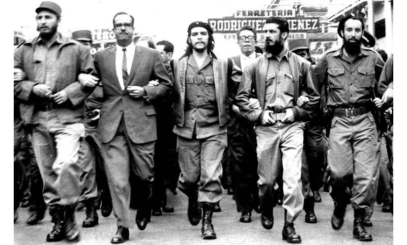 Presentación de libro y muestra fotográfica del Che Guevara en Rosario