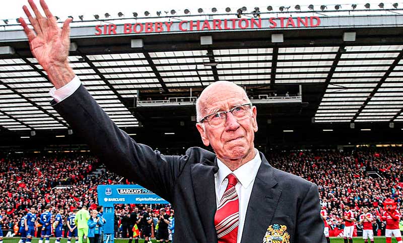 Falleció Bobby Charlton, un emblema del fútbol de Inglaterra