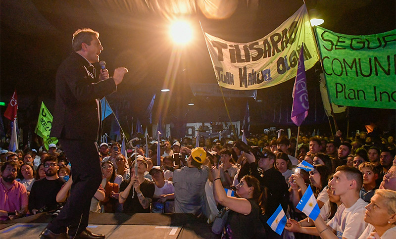 Massa: «Las Malvinas son y serán argentinas, la sangre de nuestros héroes no se negocia»