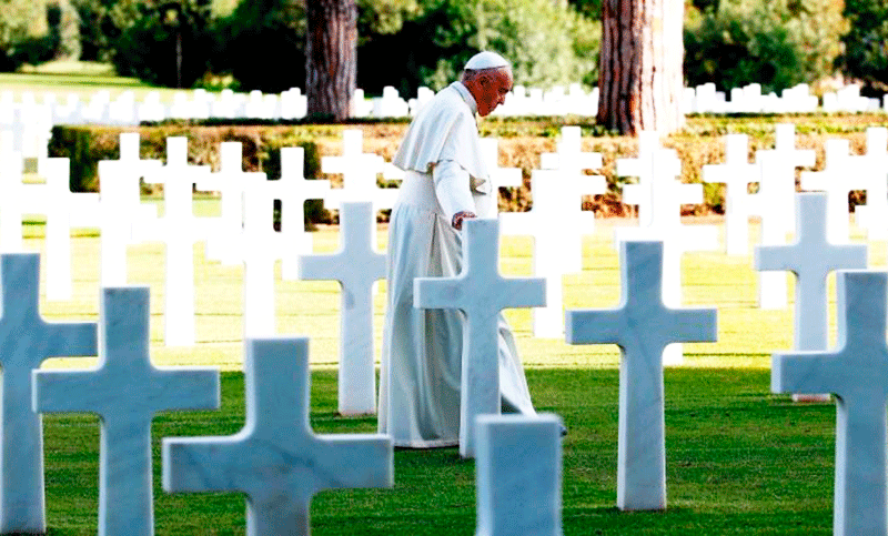 El Papa celebrará una misa en el cementerio de la II Guerra Mundial