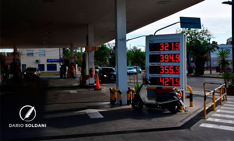 Shell volvió a aumentar los combustibles: las alzas rozaron los cuatro pesos por litro