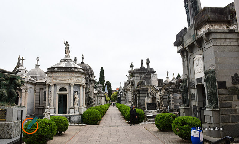 Visita guiada en el cementerio El Salvador