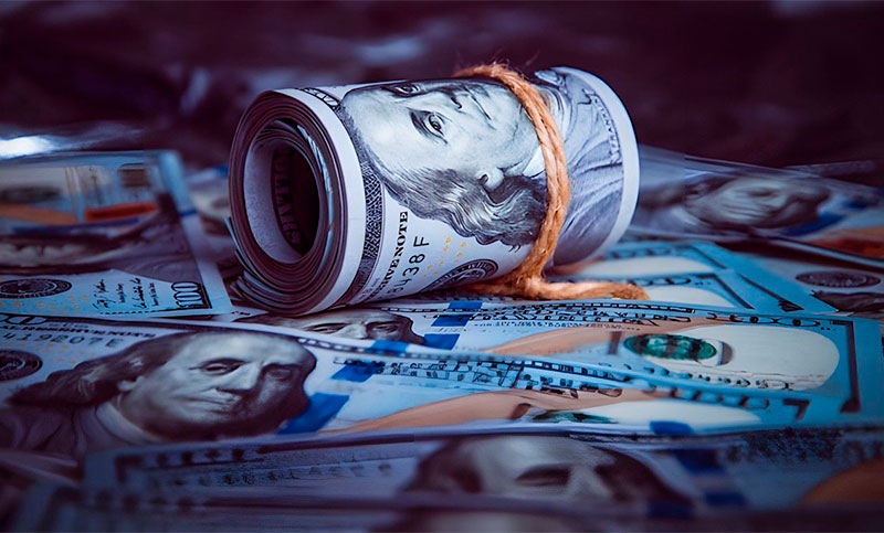 Modificaciones en el dólar: los cambios en el pago de compras online, viajes y Netflix