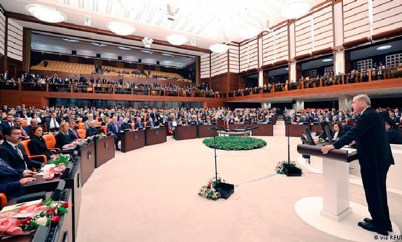 El presidente de Turquía somete al parlamento el pedido de adhesión de Suecia a la OTAN
