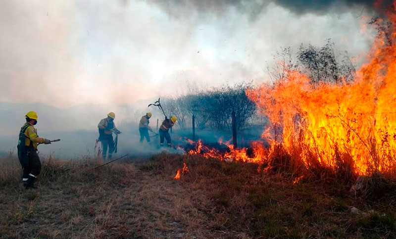 Tierra del Fuego inició la temporada de “alto riesgo de incendios” y fijó restricciones